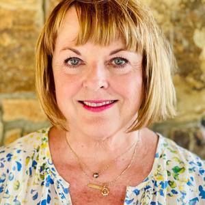 Meet your Posher, Celeste